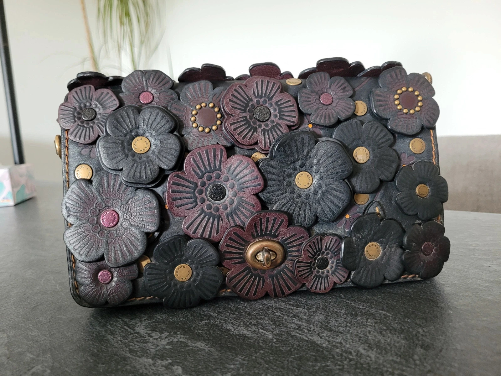 Coach dinky flower sale