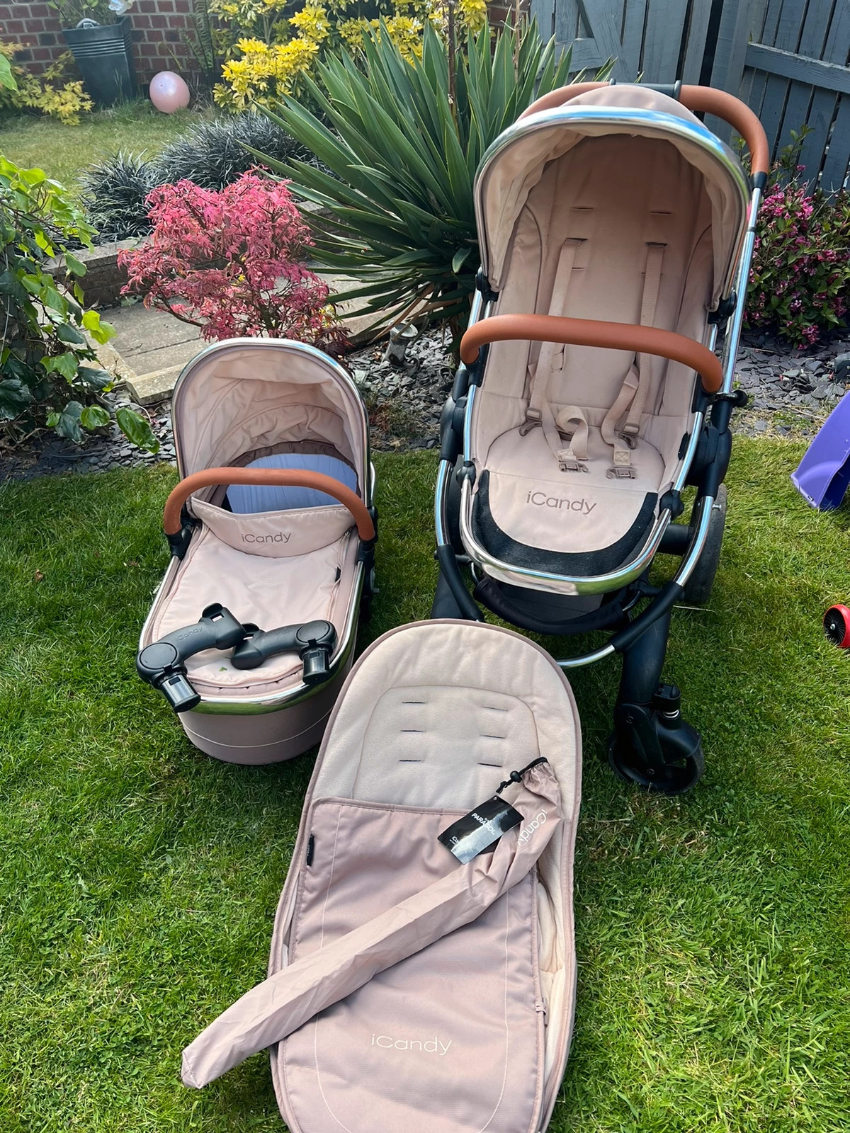 Icandy peach hotsell footmuff butterscotch