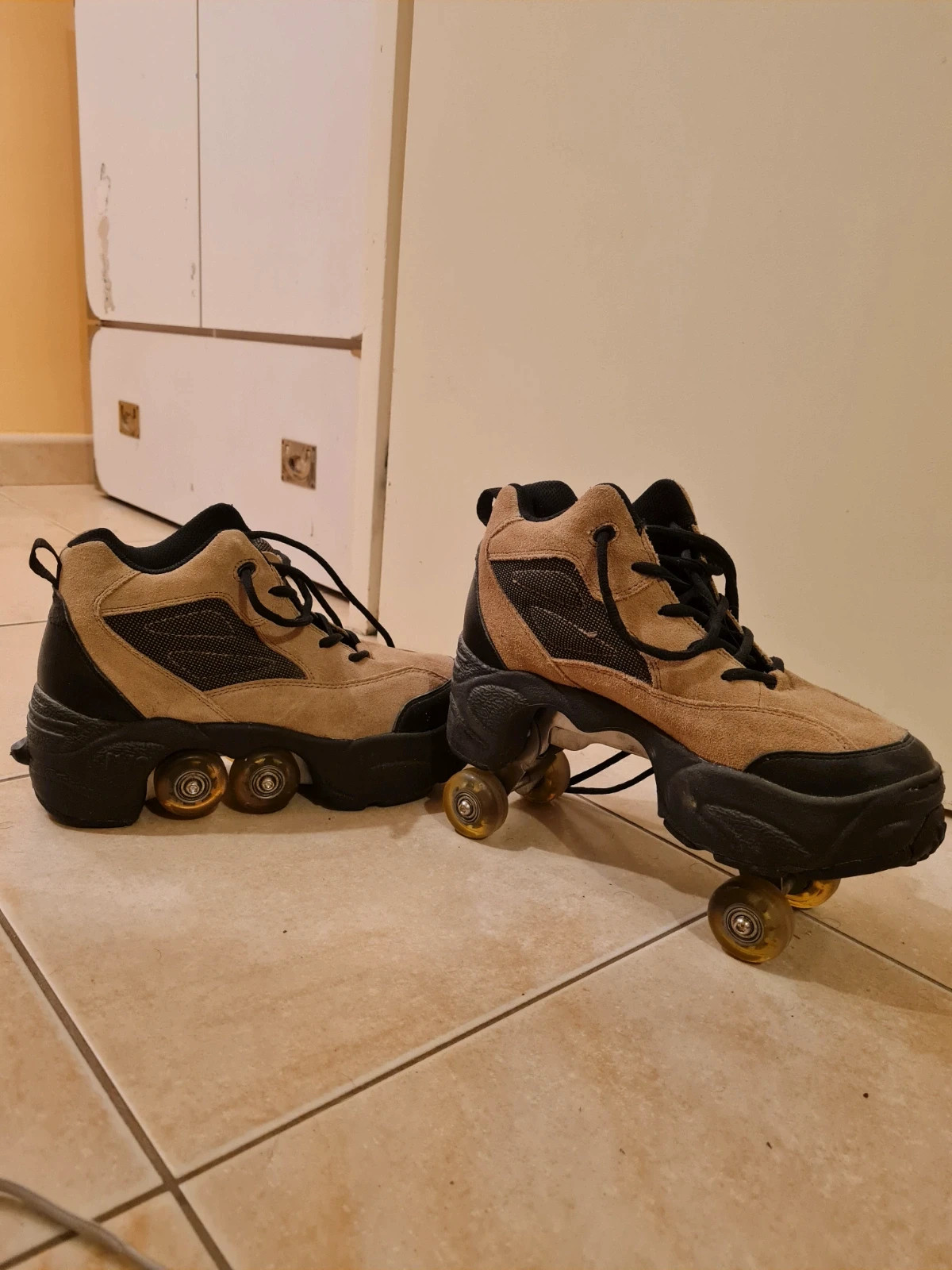 Quad kick roller hot sale skates retractable walknroll