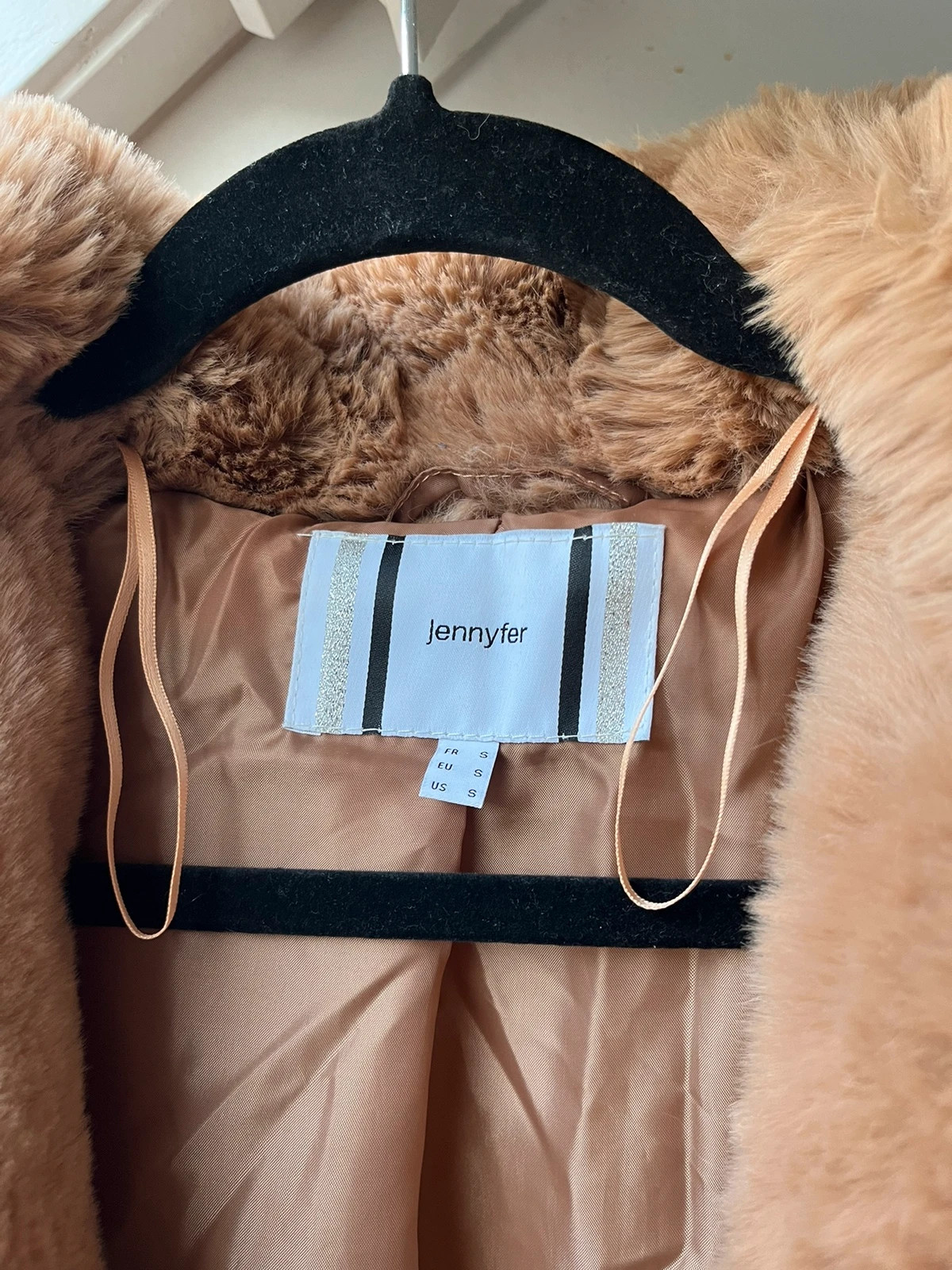Manteau fausse fourrure Jennyfer Vinted