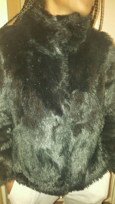 Manteau en fourrure noire Camaieu Vinted