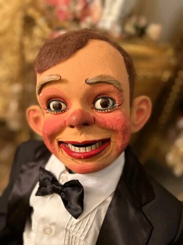 Marionnette de ventriloquie