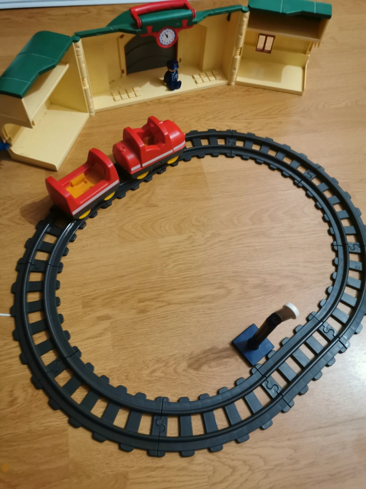 Playmobil 123 Train avec gare transportable