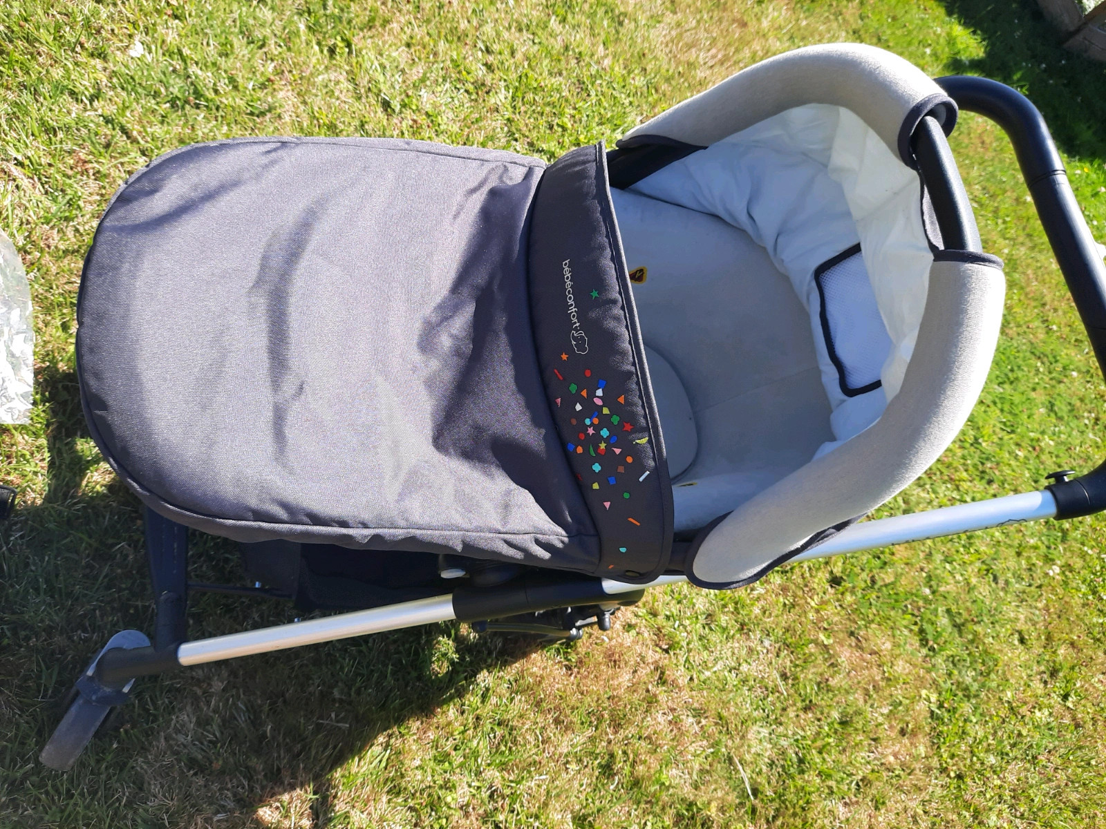 Poussette streety top plus confetti