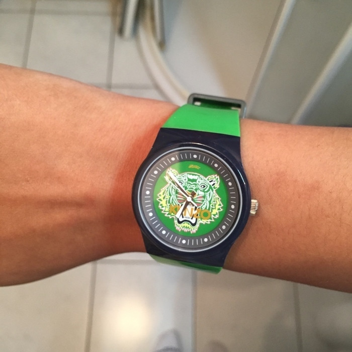 Montre Kenzo neuve