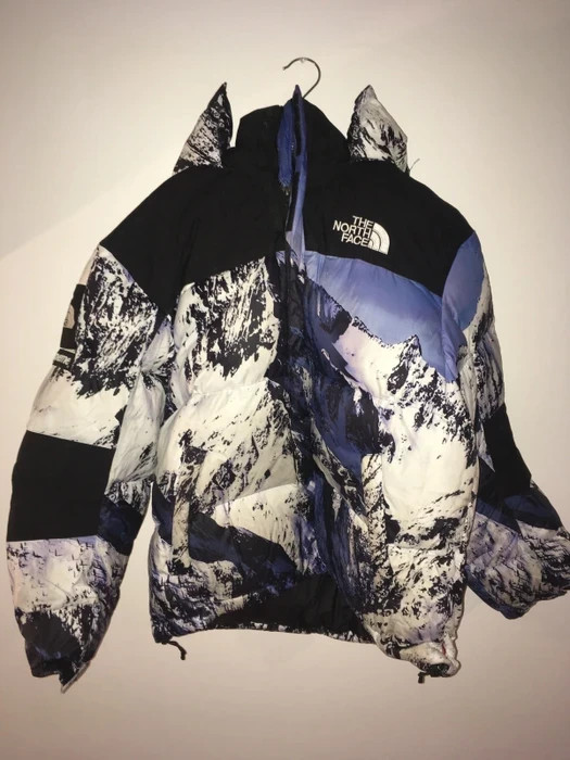 Supreme TNF baltoro mountain puffer jacket | Vinted