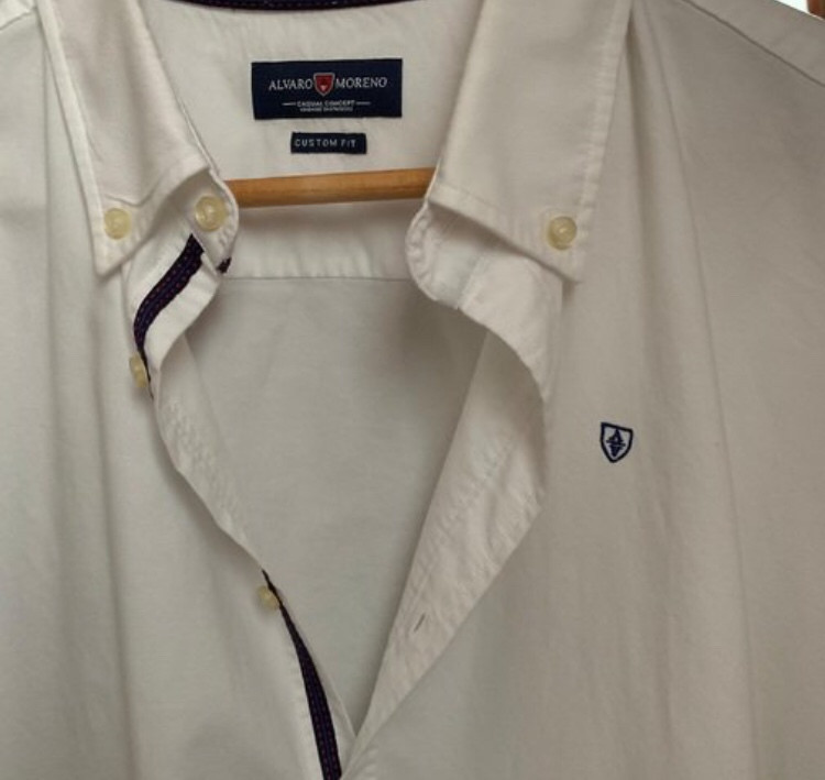 Camisa blanca Alvaro Moreno Vinted