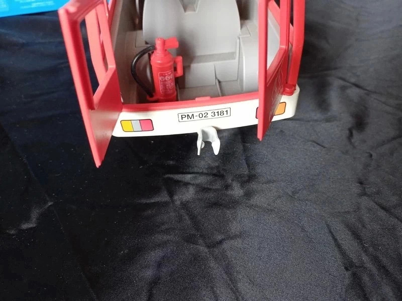 Playmobil Pompier véhicule d'intervention RC 3181