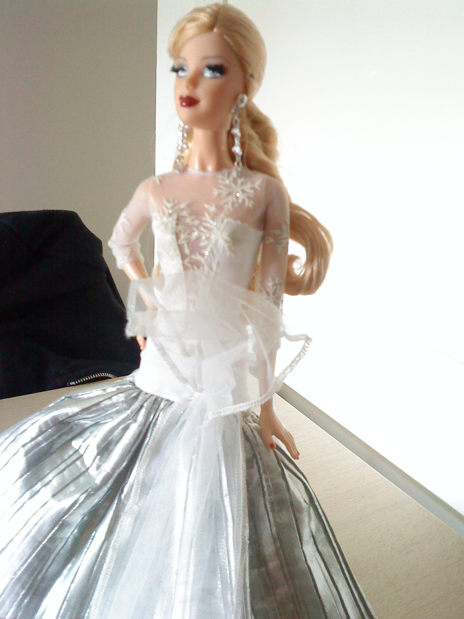 barbie noel 2008 - Recherche Google  Vetement poupee, Vetements, Couture