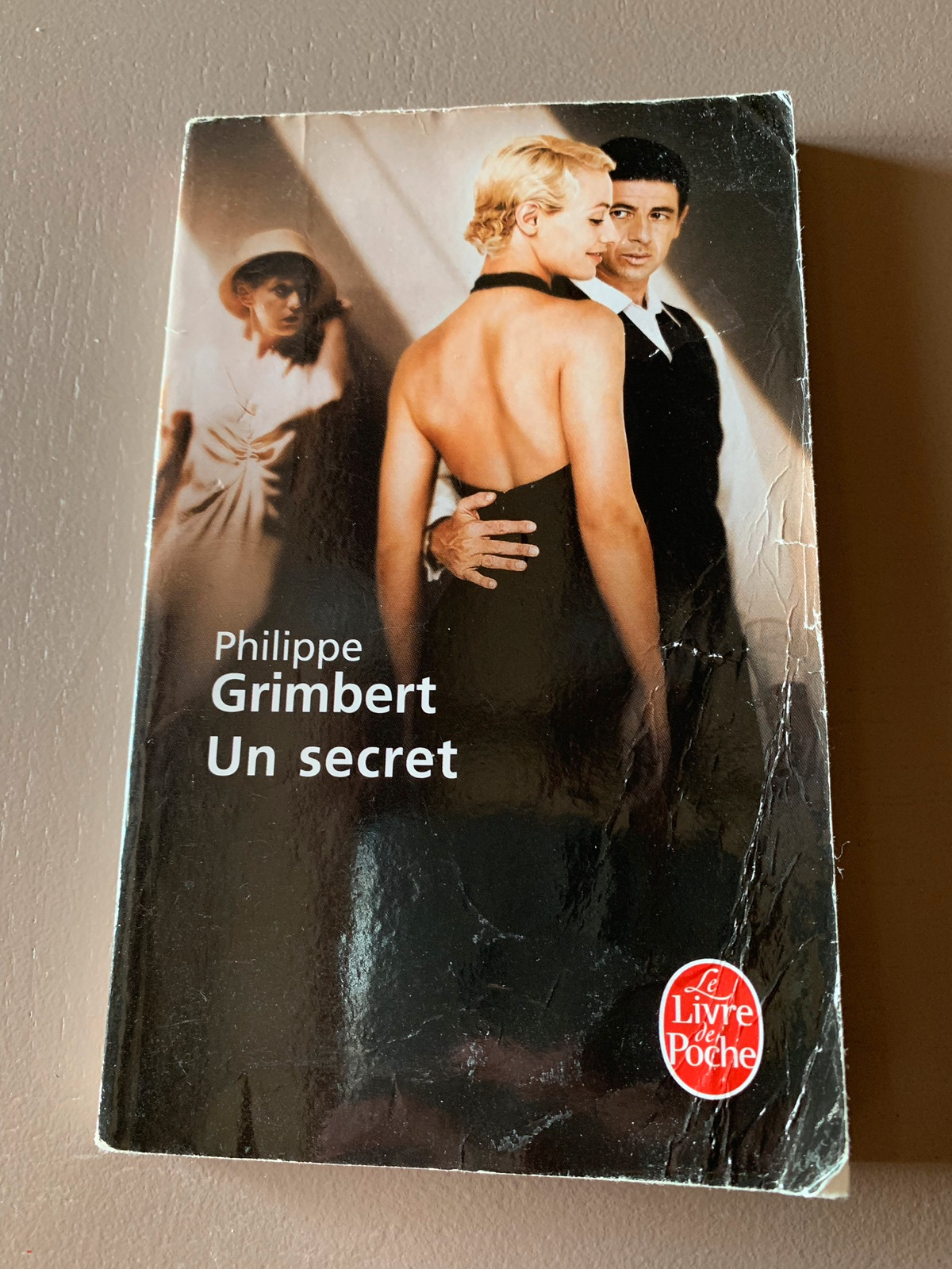 GRIMBERT Philippe – Un secret – Le livre de poche