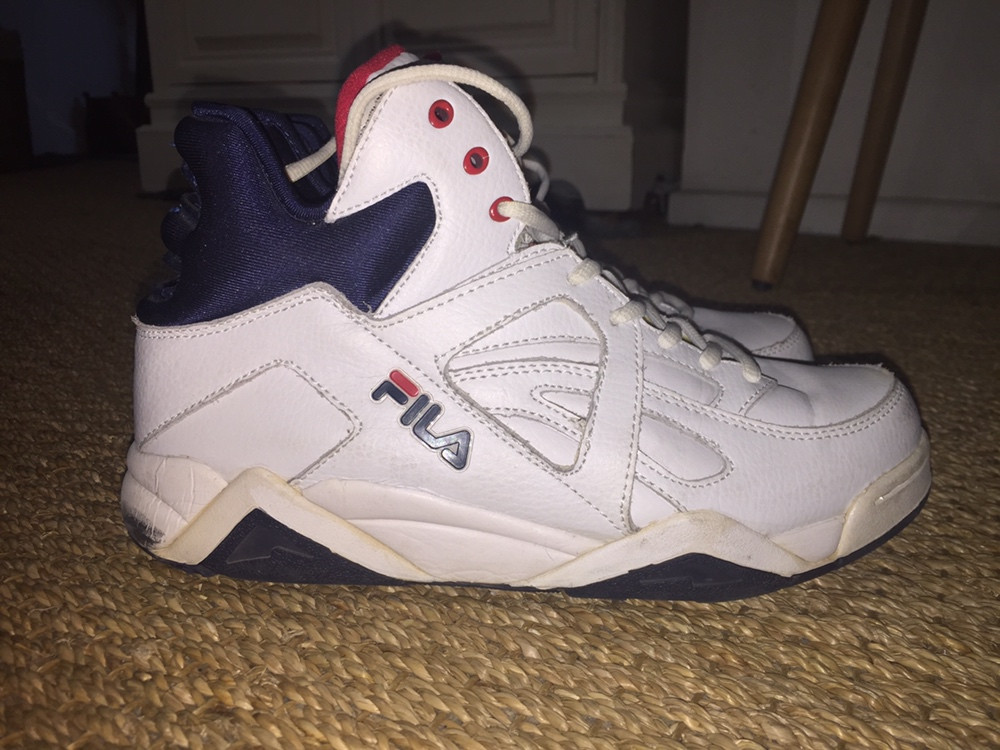 Fila cage deals shoes