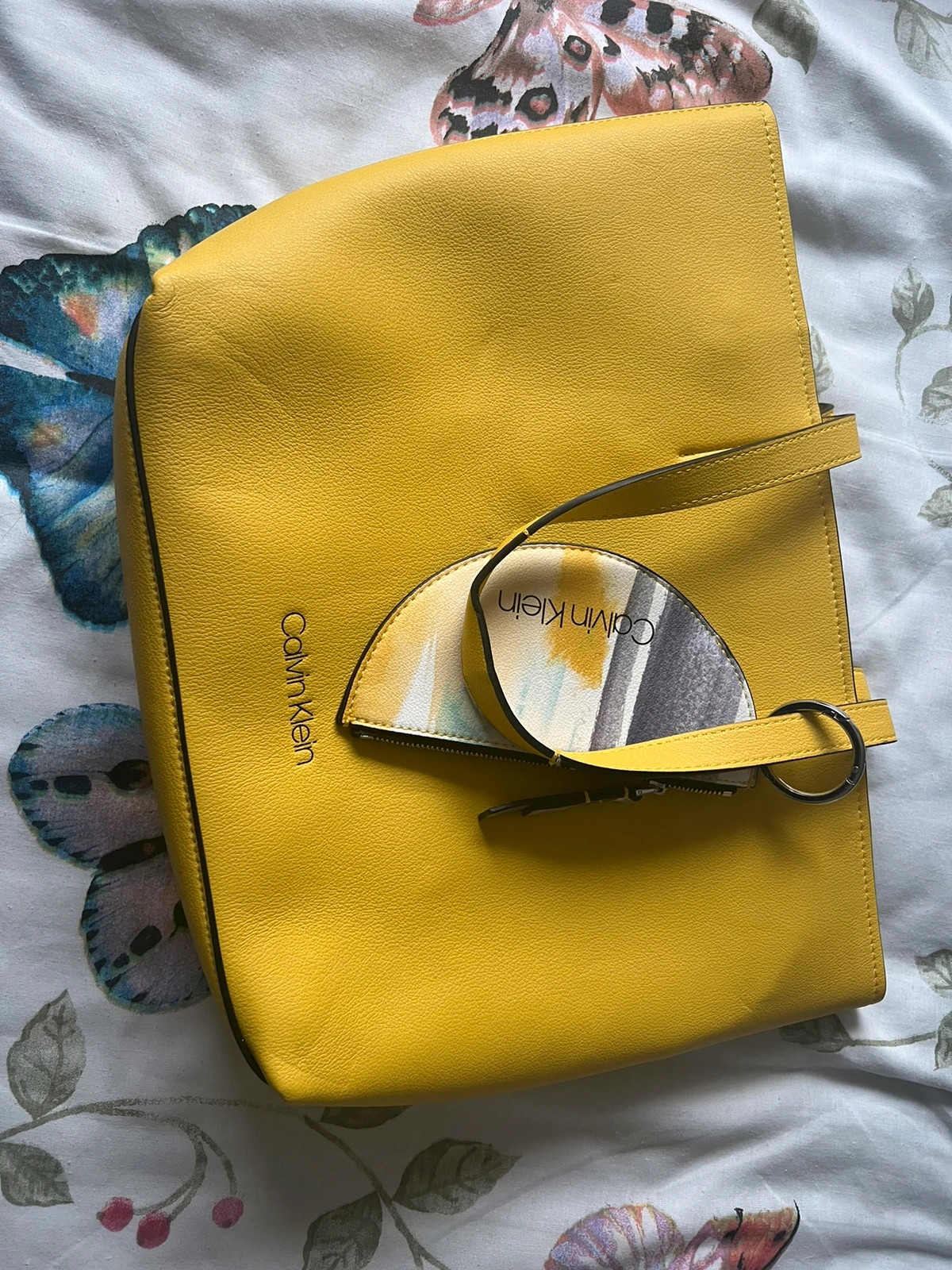 Calvin klein clearance yellow bag