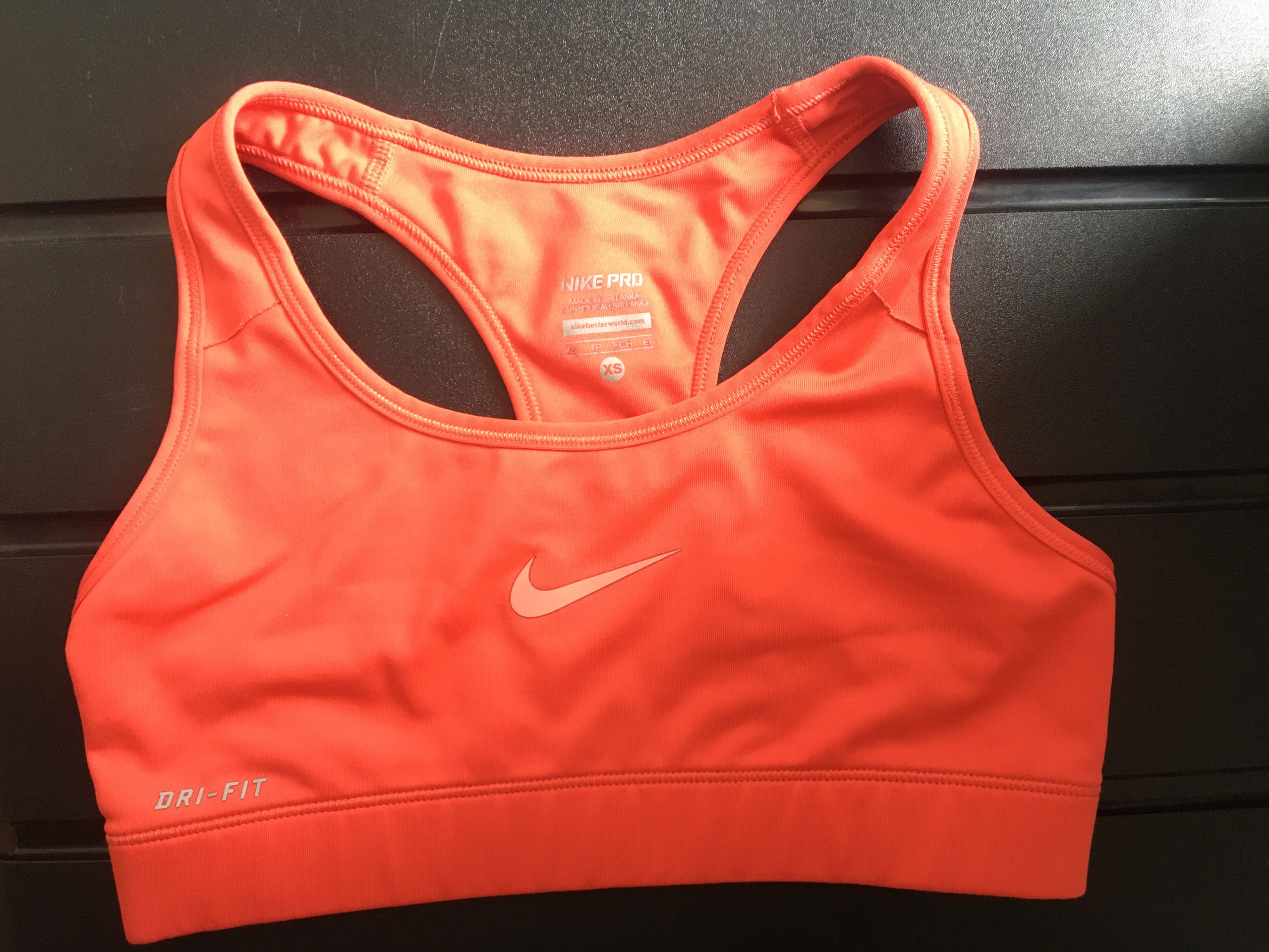 Brassiere Nike corail