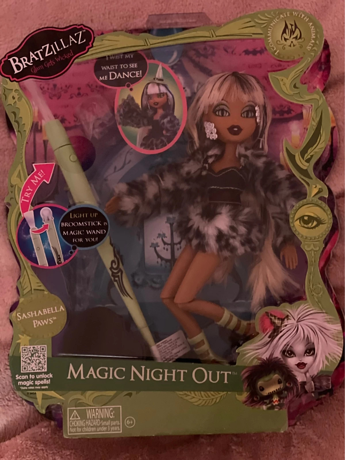 Bratzillaz - Glam gets Wicked -I Communicate With Animals - Sashabella Paws  Doll 