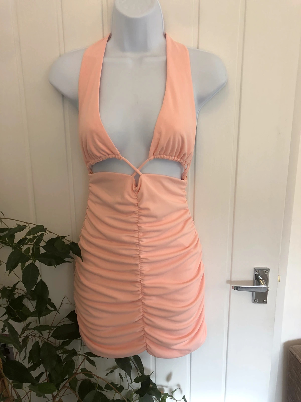 RRP £32.99 NEW Zara Peach Ruched Dress. Size Small | Vinted