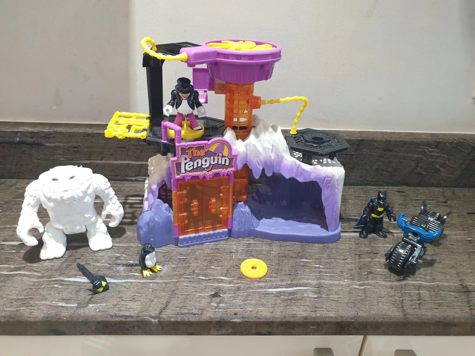 Imaginext hot sale snow clayface