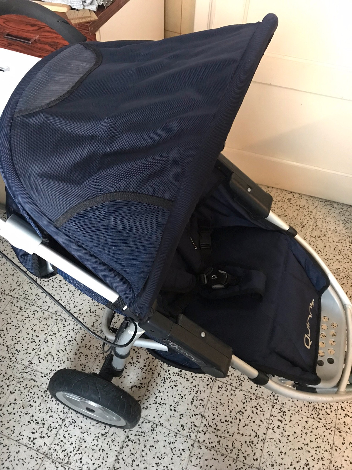 Poussette Quinny 3 roues Vinted