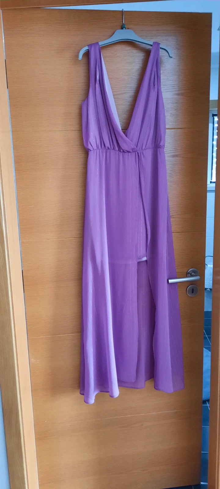 Vestido Lady Pipa lilás em segunda mão durante 110 EUR em Sant