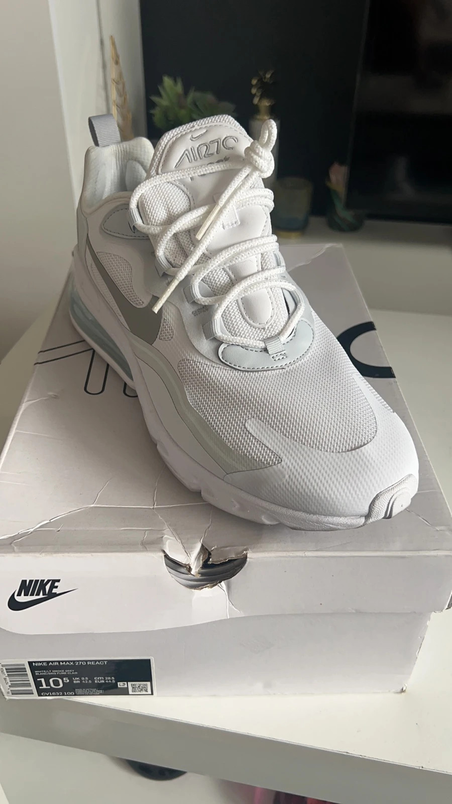 Nike air Max 270 react white