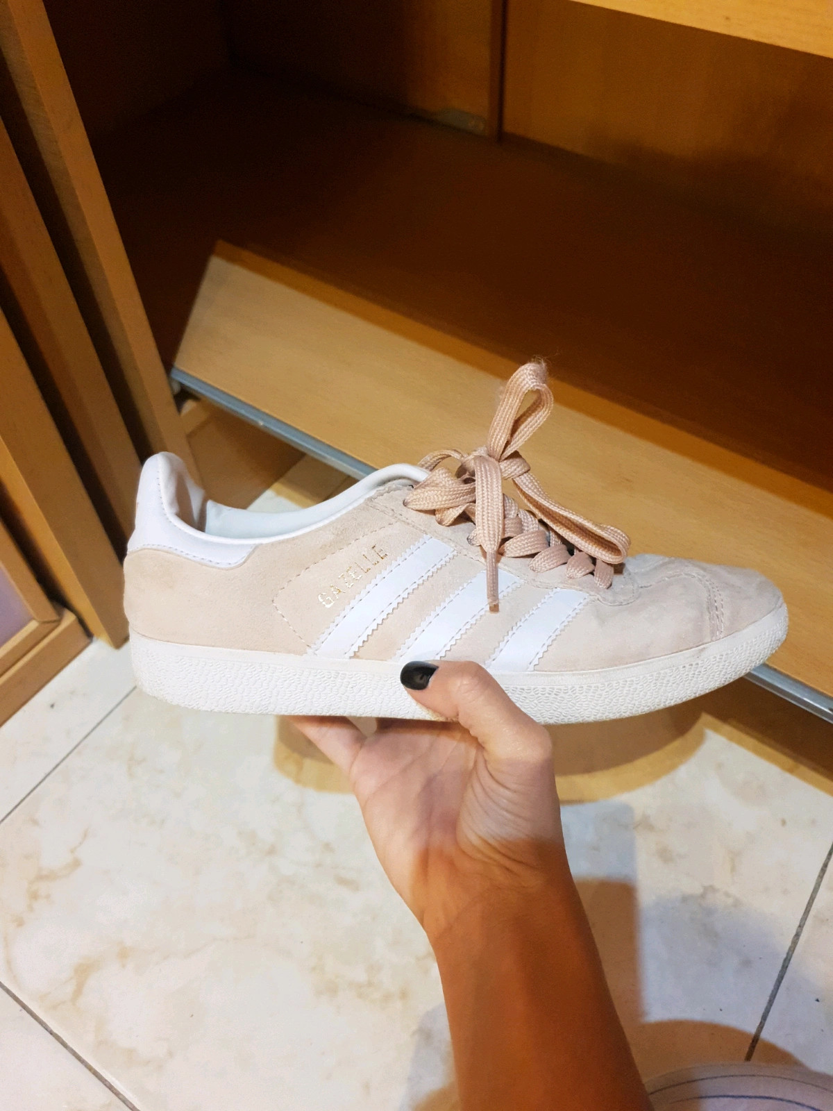 Adidas gazelle rosa palo mujer online