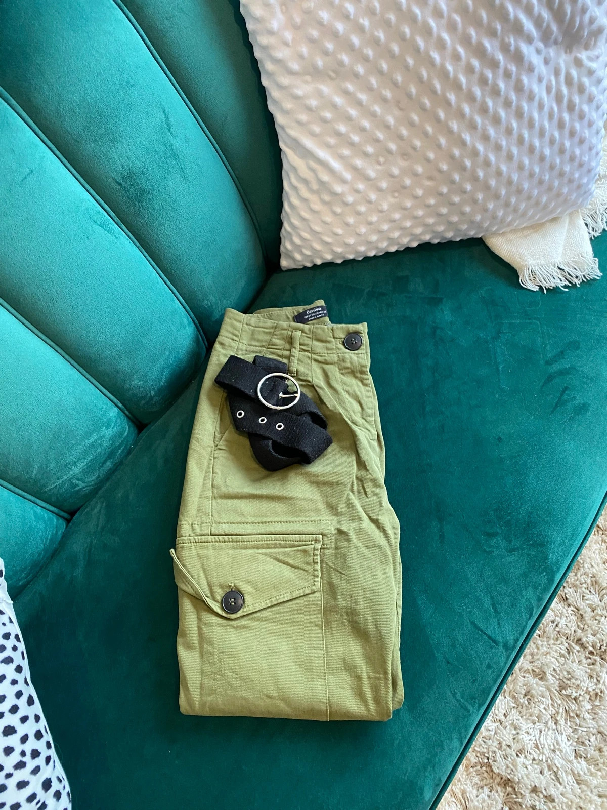 Green cargo pants