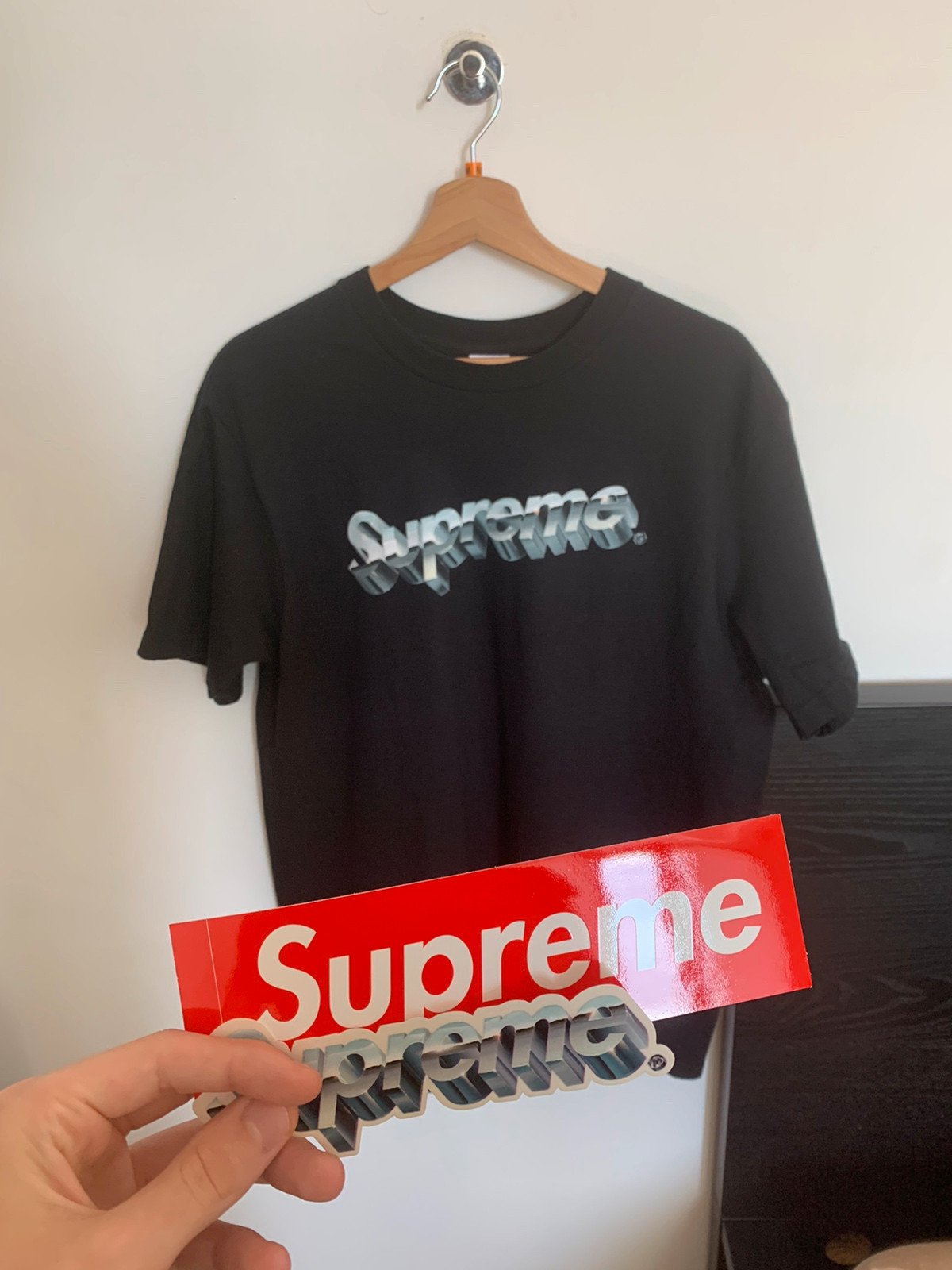 Supreme T-shirt Black Chrome Logo Tee M | Vinted