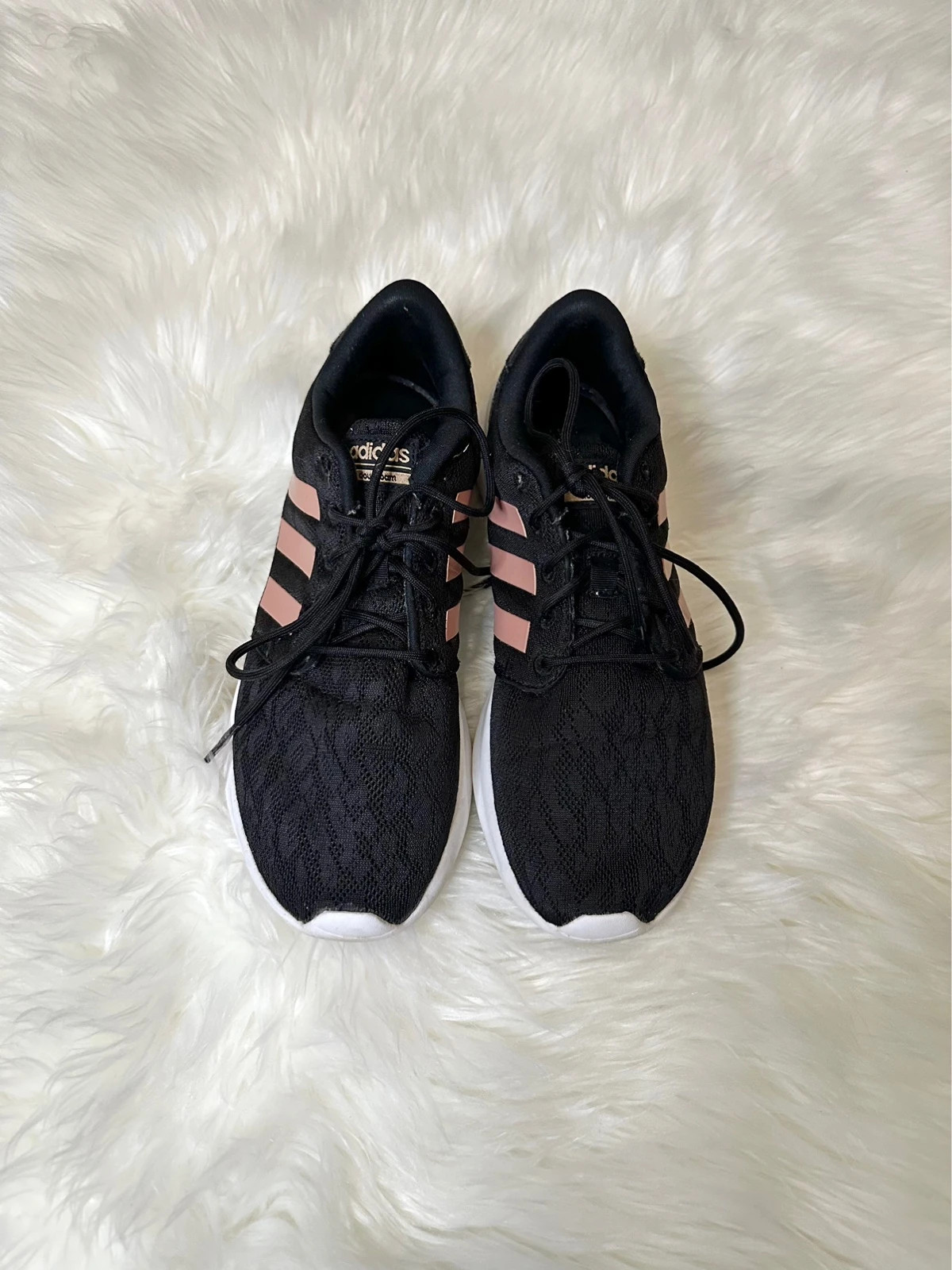 Adidas swift black deals and rose gold