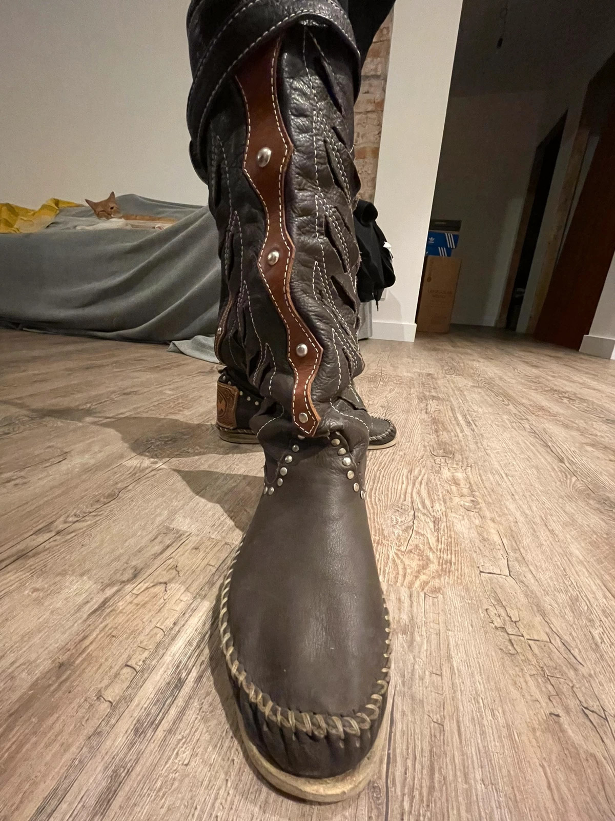 Stivali indianini Hector artigiano Riccione