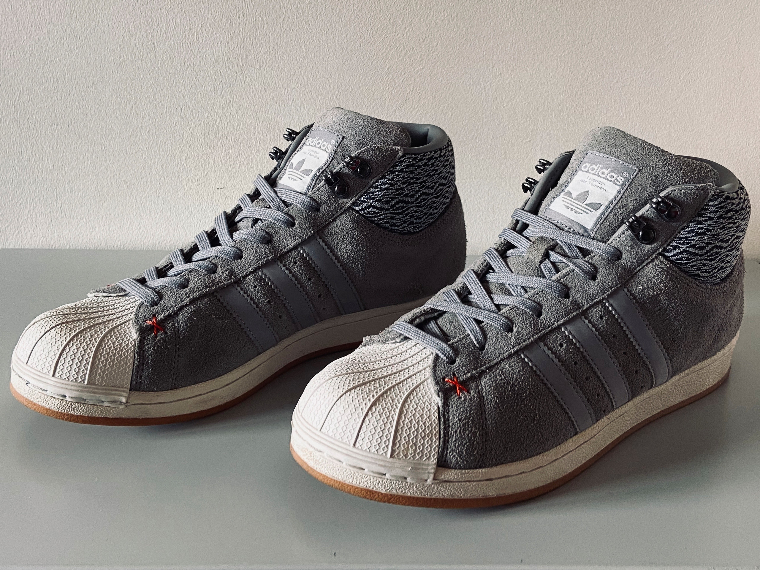Adidas pro model bt hot sale