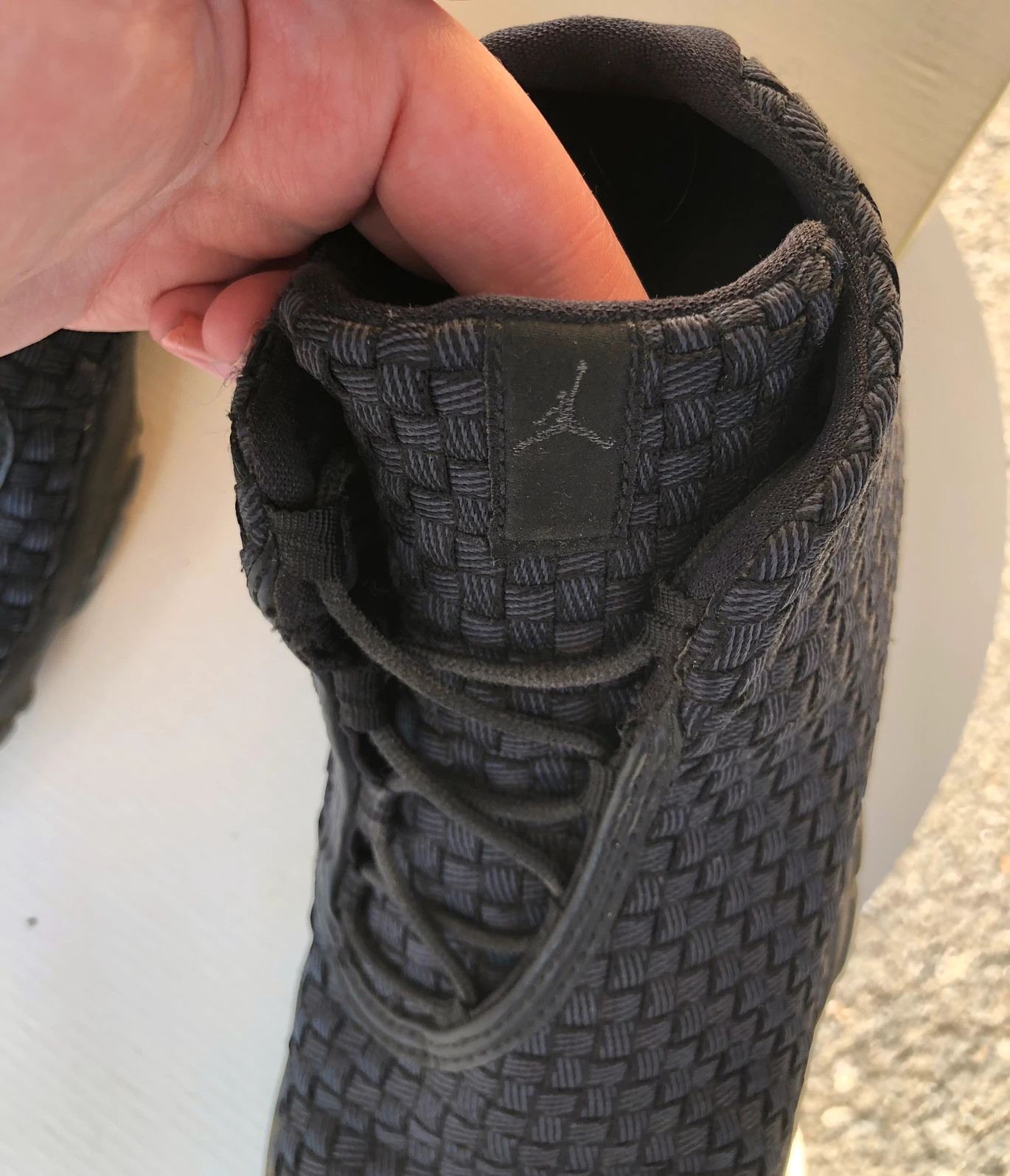 Jordan future triple black gs hot sale