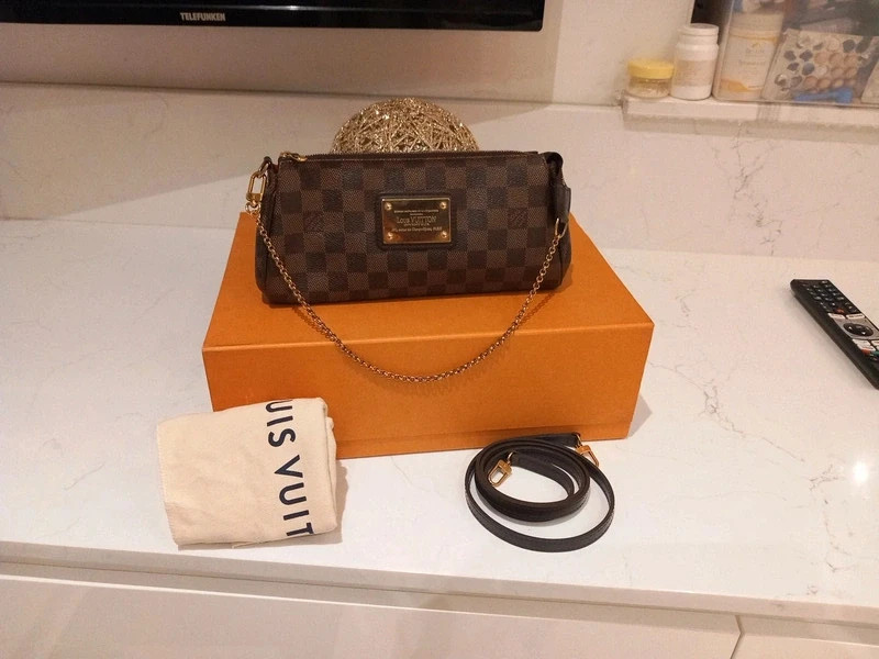 Sac eva shop louis vuitton