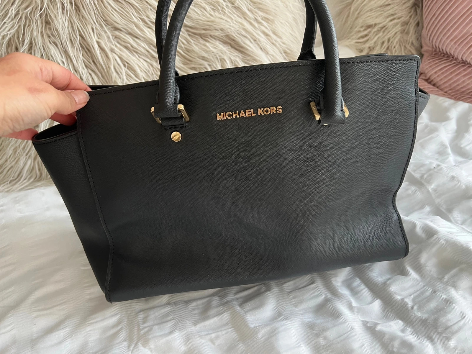 Michael kors black bag Vinted