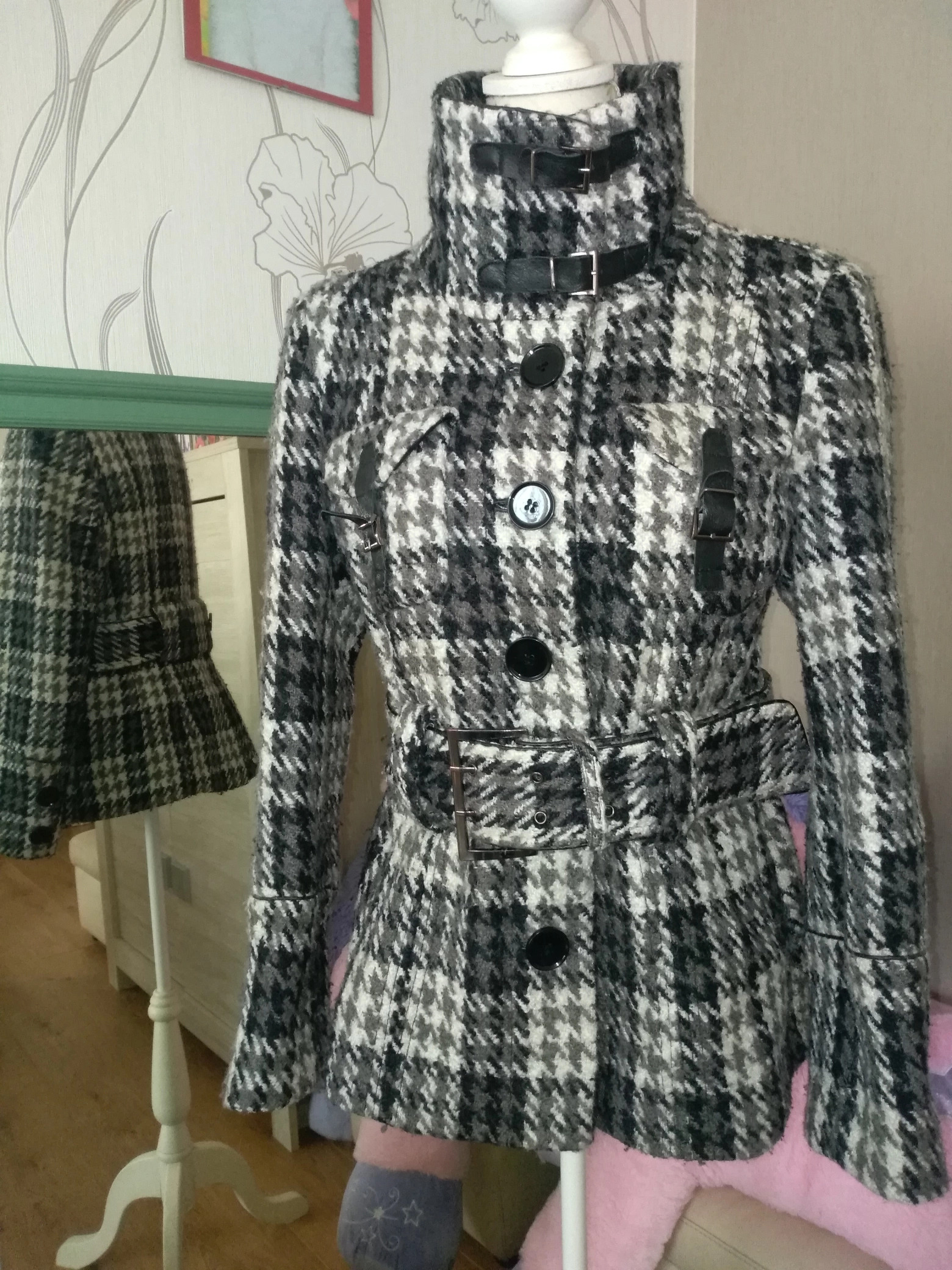 Manteau nid de poule 2025