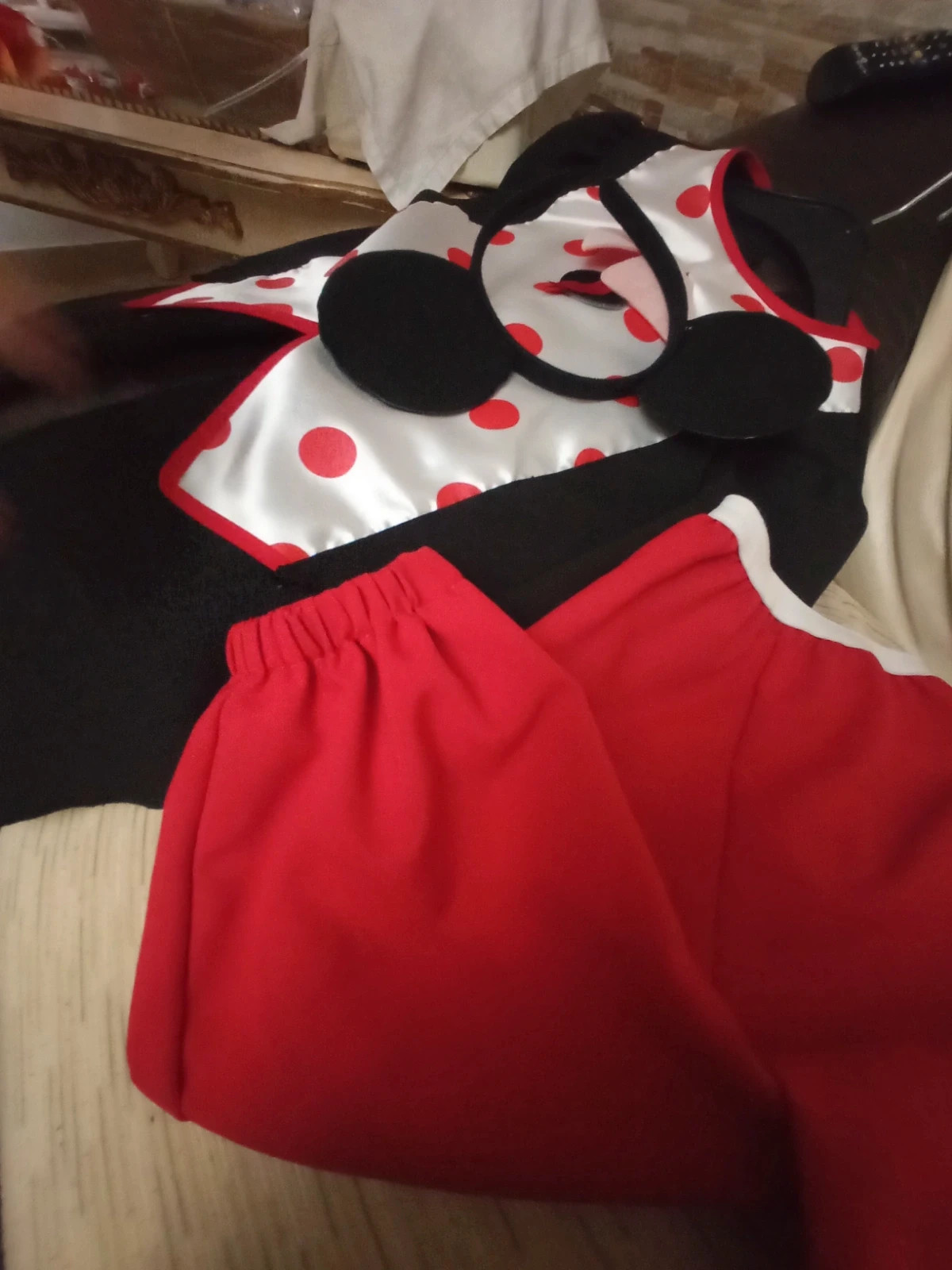 Vestito Carnevale bimbo misura 3 anni 98 cm topolino Michey Mouse Disney  veste 3/4