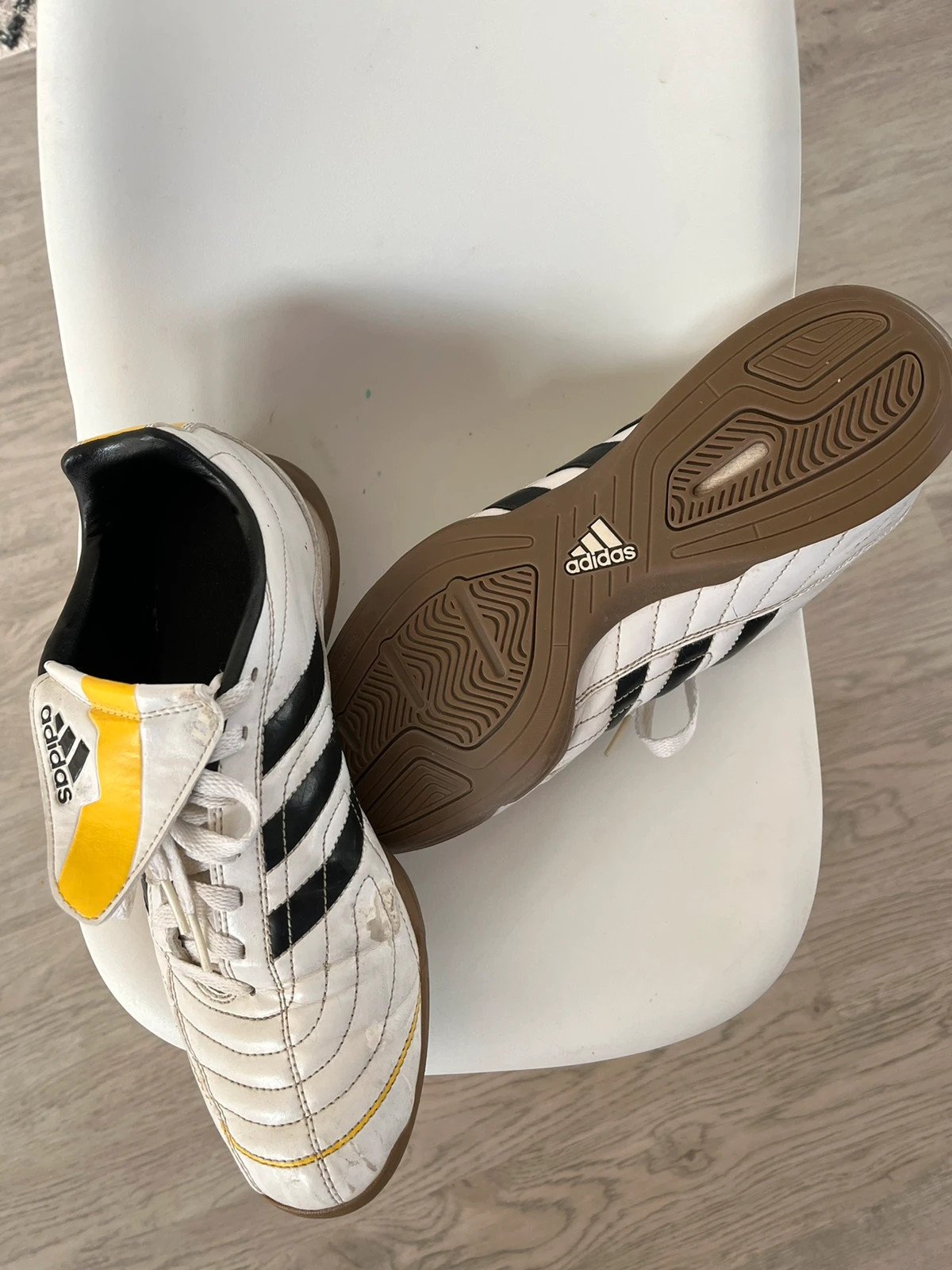 Adidas Puntero HallenfuBballschuhe Gr. 42 2 3 Vinted