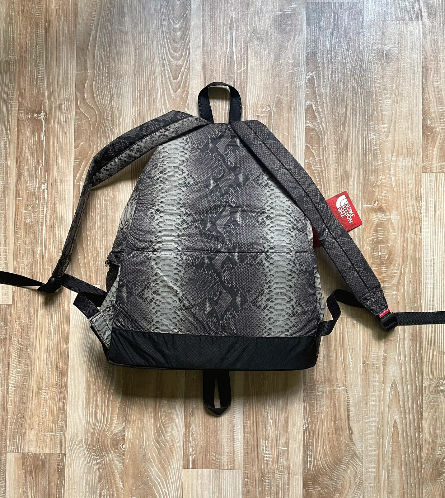 Supreme the north face snakeskin lightweight day pack black sales