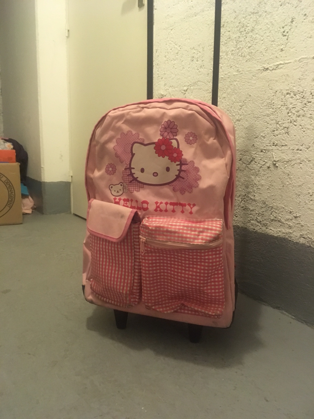 Cartable hello top kitty a roulette