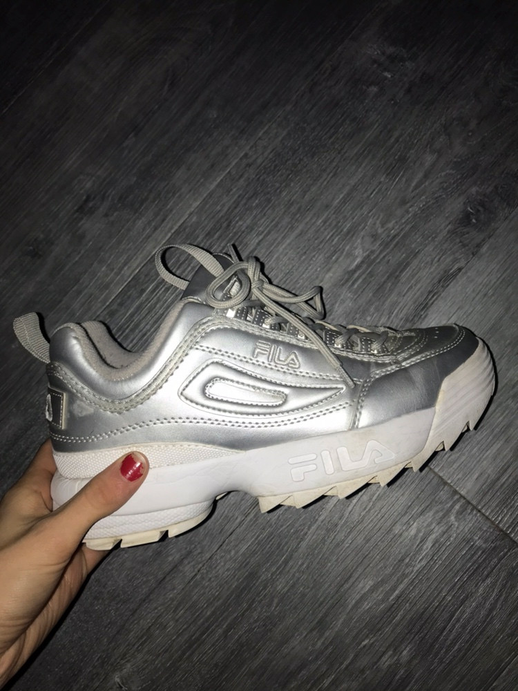 Fila disruptor argent Vinted