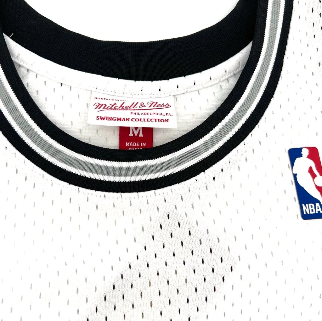 David Robinson signe maillot NBA Mitchell&Ness San Antonio Spurs certificat  Beckett