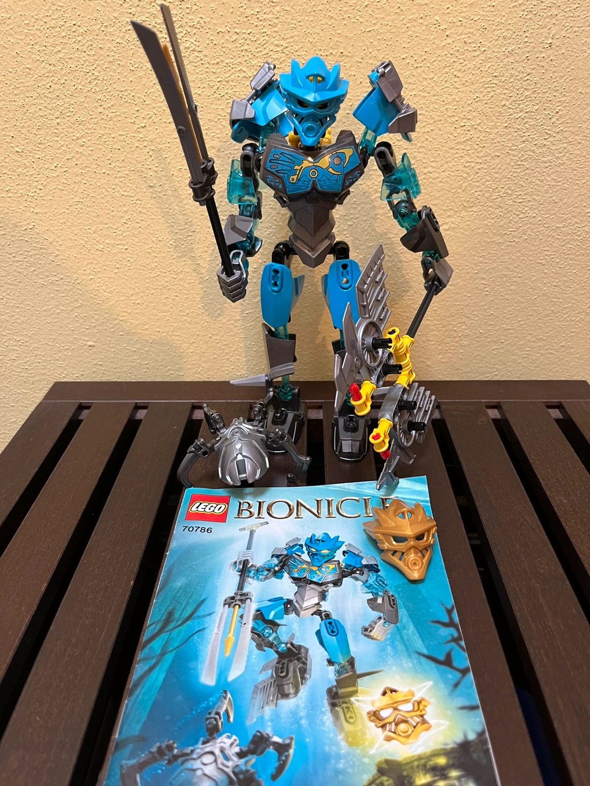 Lego 70786 + 70780 Gali – Maestro + Protettore dell'Acqua, LEGO Bionicle |  Vinted