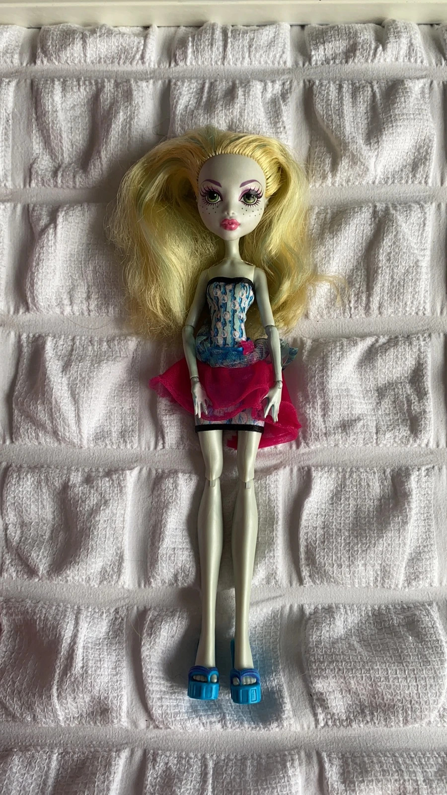 Monster High Lagoona Blue Doll UK Seller 