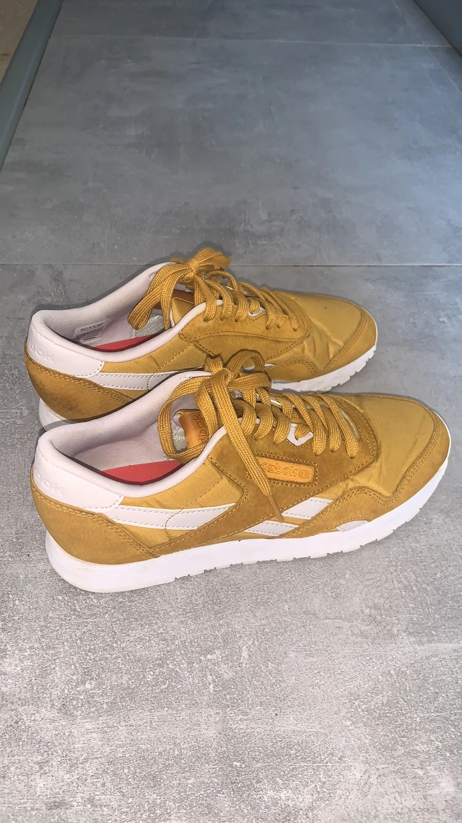 Reebok outlet jaune moutarde