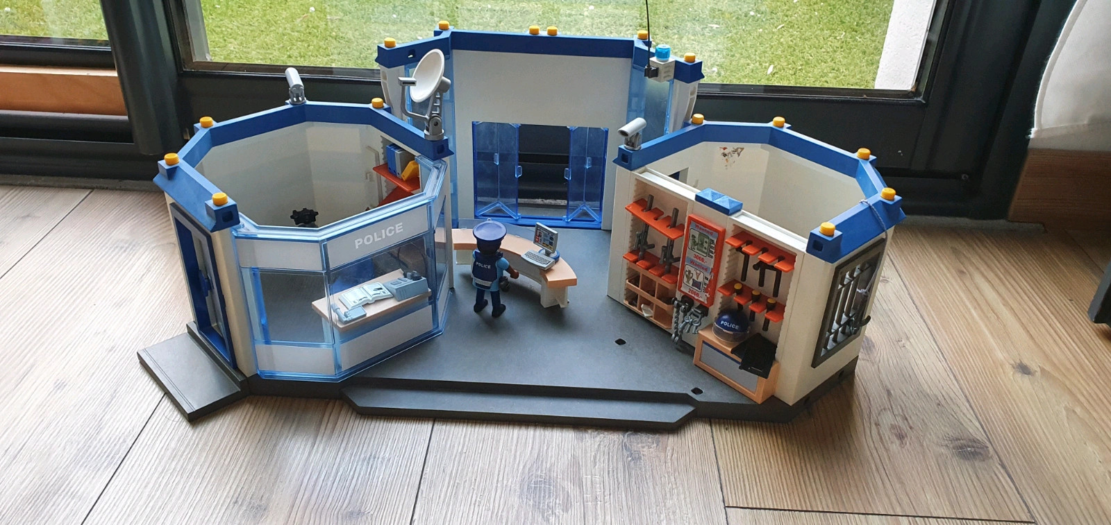 Commissariat de police Playmobil 4264 - Playmobil