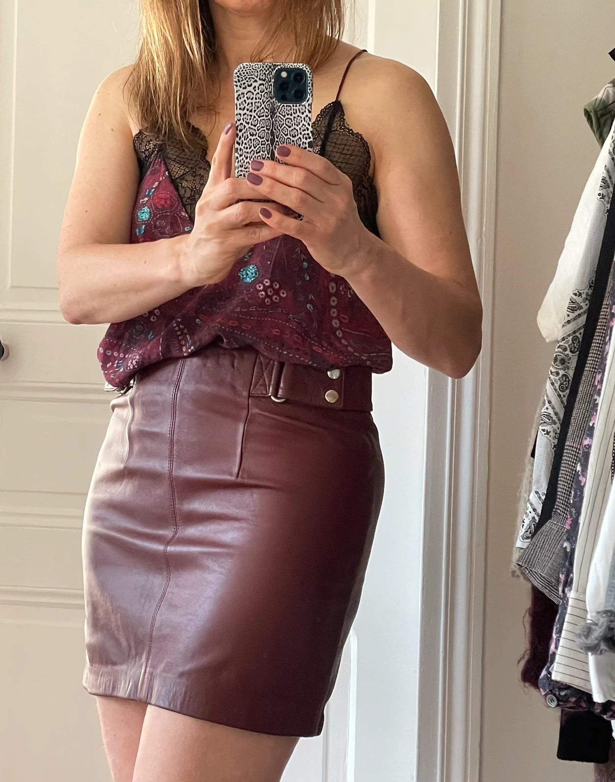 Jupe en Cuir Rouge Bordeaux Vinted
