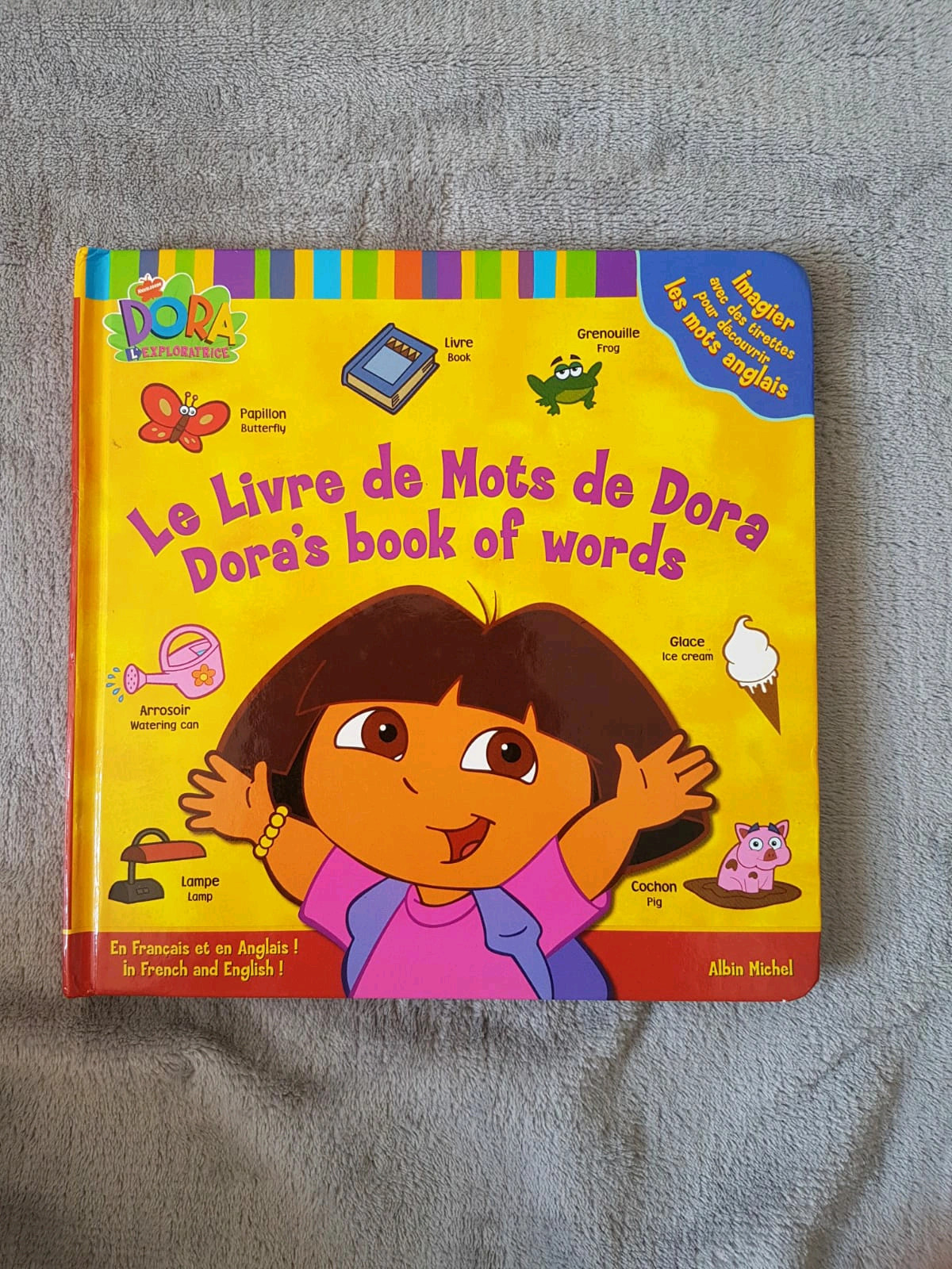 Livre Dora Anglais / Français | Vinted