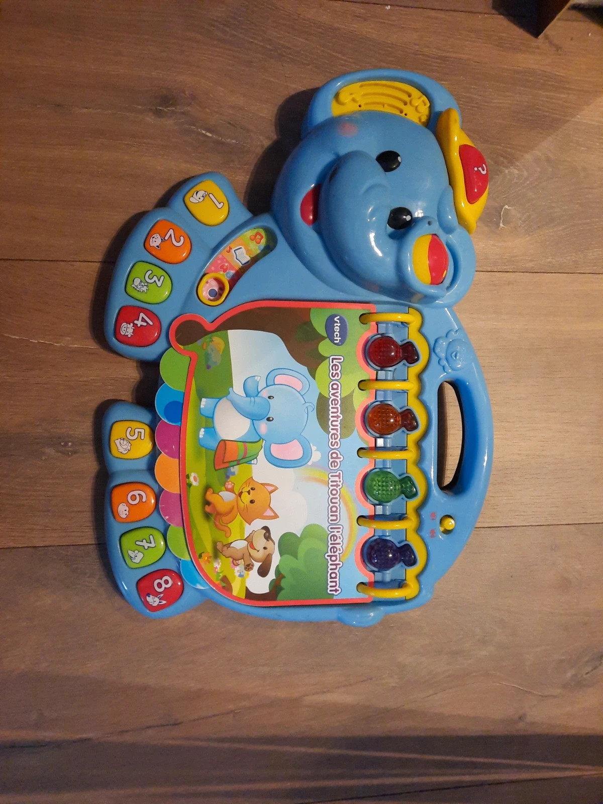 Titouan l'éléphant Vtech