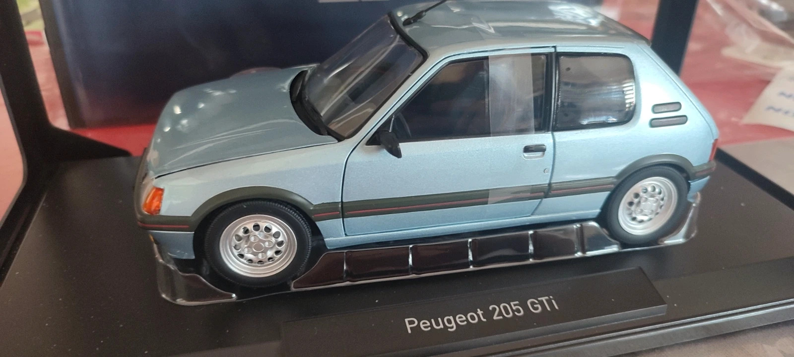 Miniature Peugeot 205 Gti | Vinted
