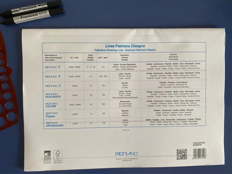 Album da disegno Fabriano F4 Liscio Riquadrato 220 gr./m2 cm