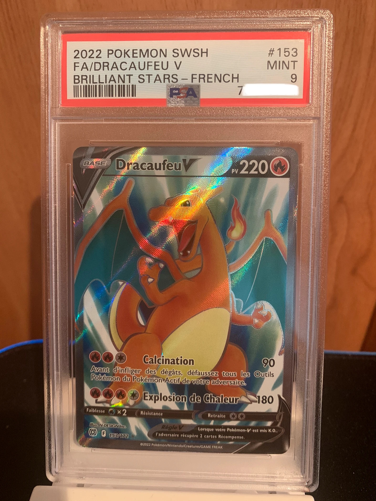 Carte Pokémon Dracaufeu-V 153/172 - Stars Étincelantes EB09