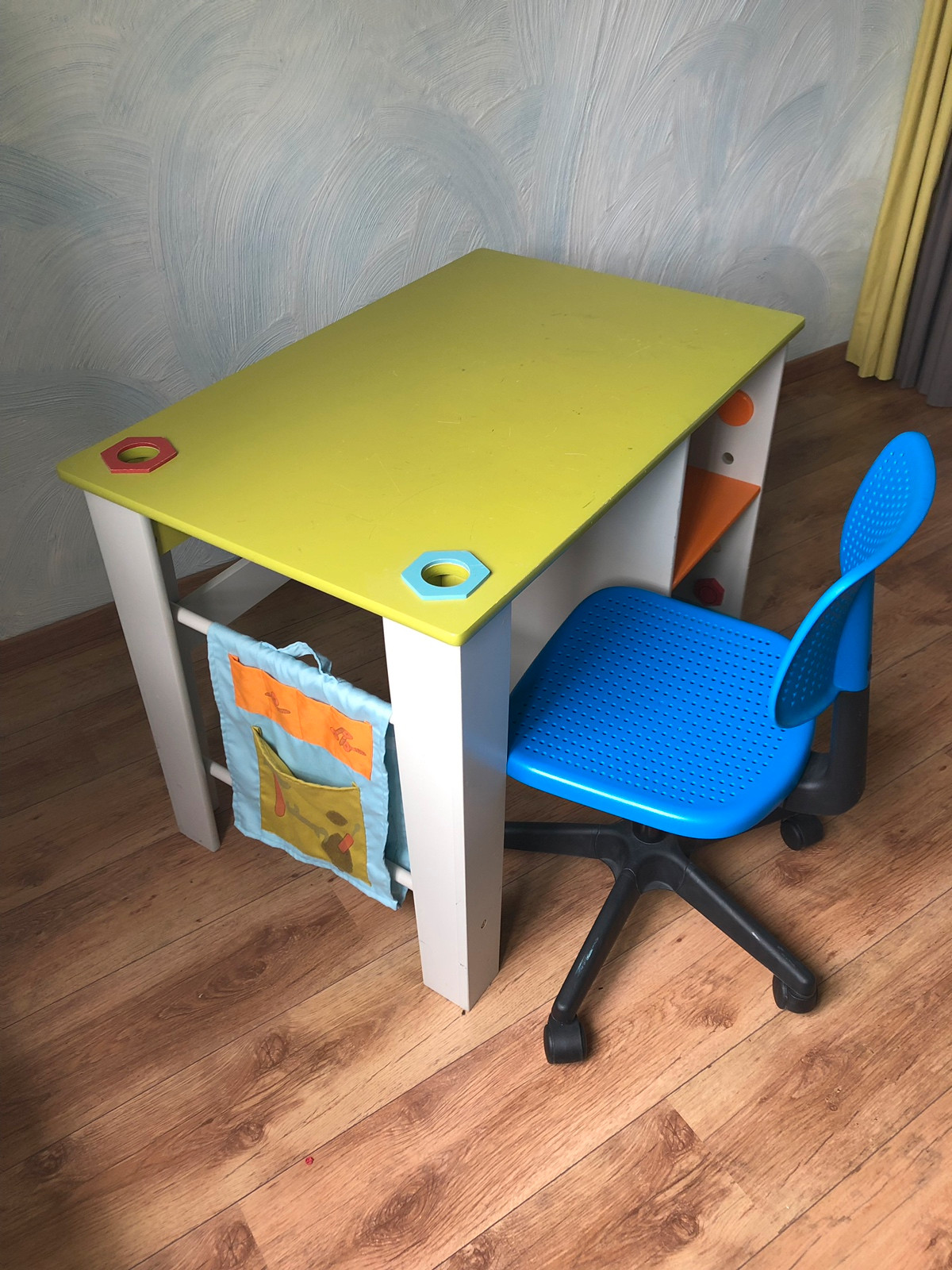 Bureau petite fille - Vinted